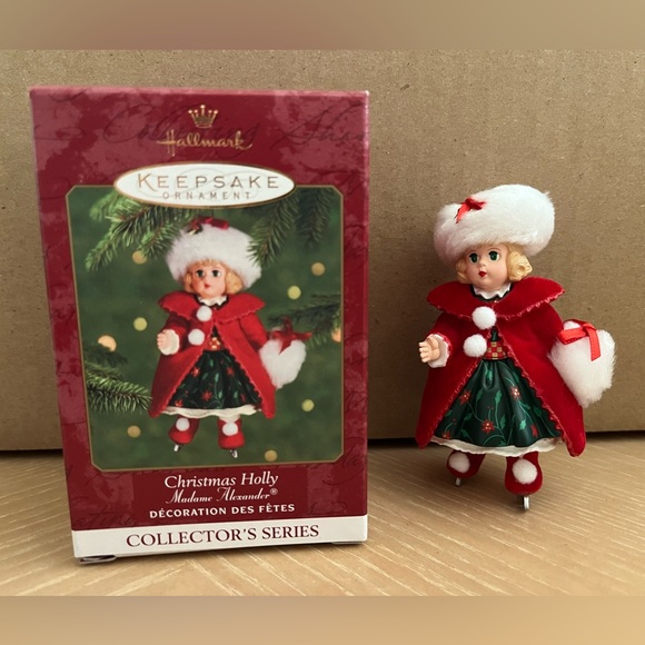 Hallmark Keepsake Ornament. Madame Alexander- Christmas Holly. 2000. QX6611. - Picture 1 of 8